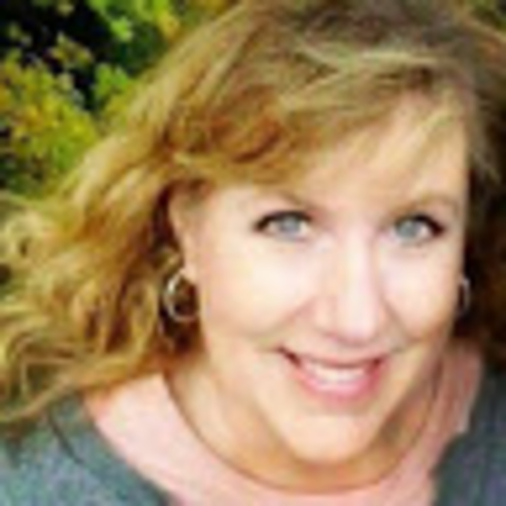 Meet your Posher, Dina